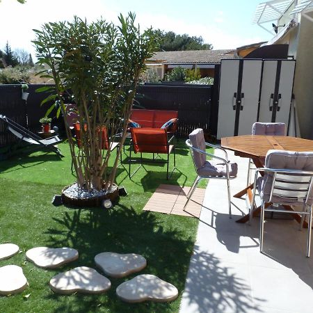 פונויל Appart Cosy Avec Son Exterieur Chaleureux,Piscine Et Parking Prive מראה חיצוני תמונה