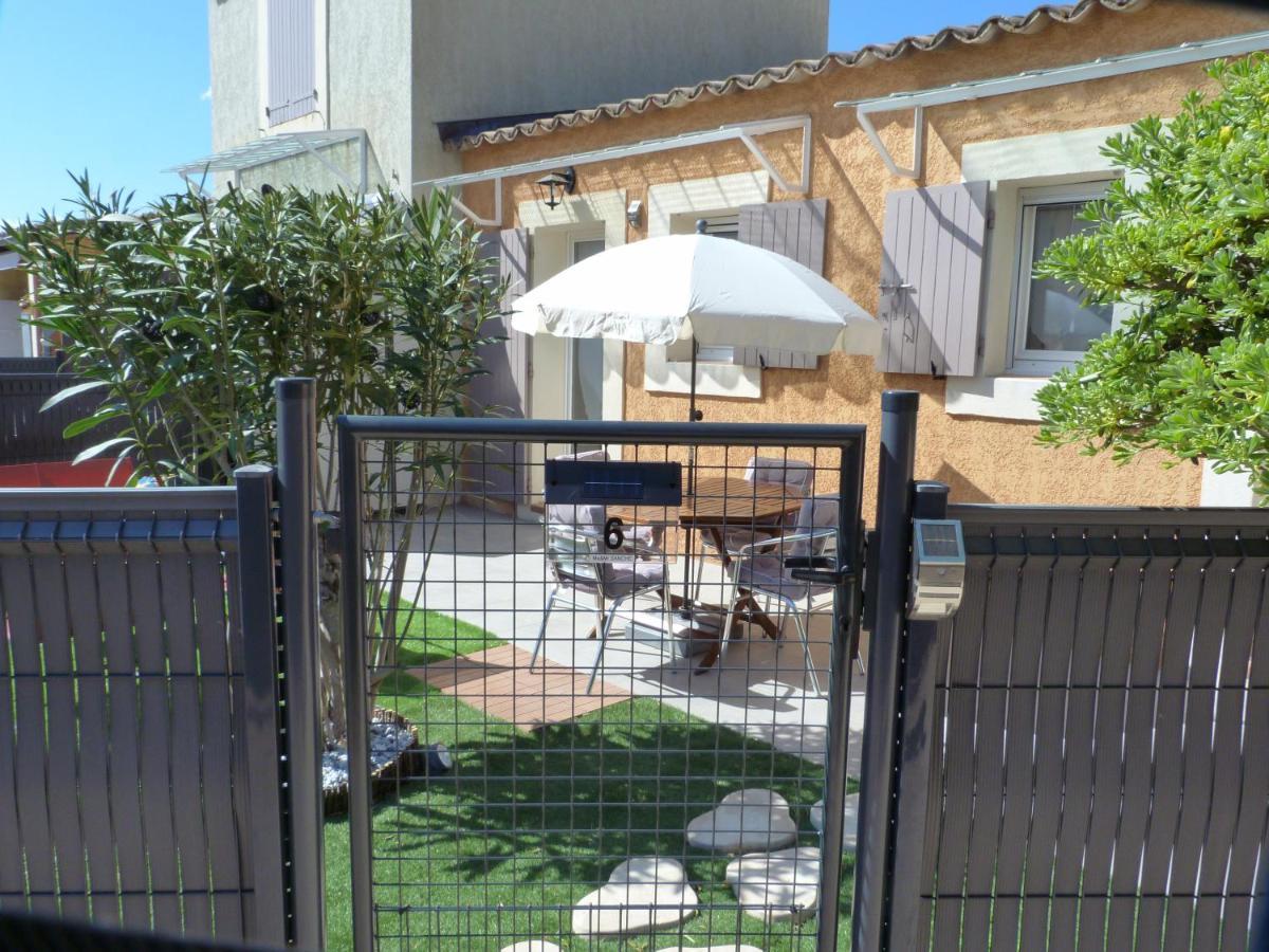 פונויל Appart Cosy Avec Son Exterieur Chaleureux,Piscine Et Parking Prive מראה חיצוני תמונה
